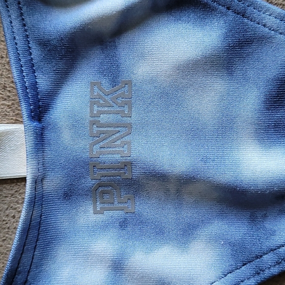 PINK by VS Ultimate lightly lined bra with cute front twist. Blue tie-dye. Small - Picture 4 of 4